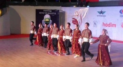 Maraton artistic în Turcia pentru ansamblurile Uniunii tătare - cde10036088c0b7354dcc9ae662f154d.jpg