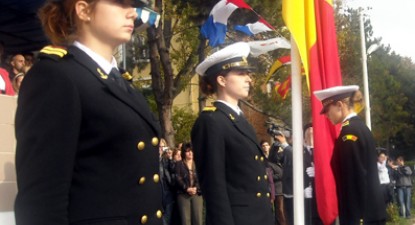 43 de studenți de la Academia 