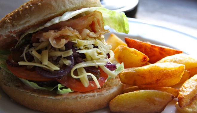 Lista alimentelor care pot provoca cancer - cealimenteprovoacacancer-1365439963.jpg