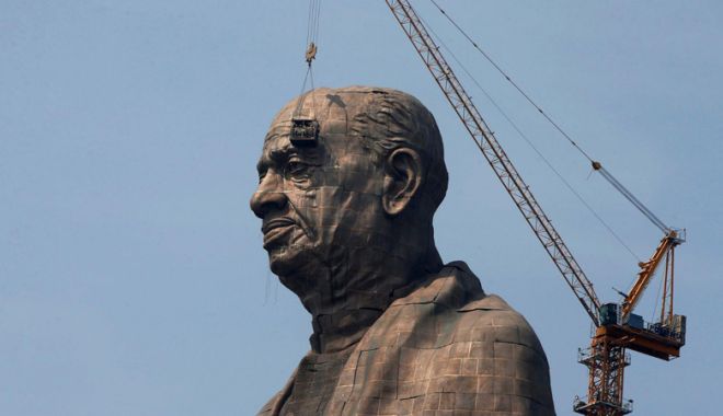 A fost inaugurată cea mai înaltă statuie din lume - ceamaimarestatuie-1541000769.jpg