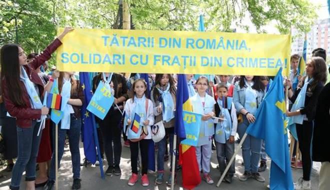 Galerie foto. Cea mai neagră zi din istoria tătarilor, comemorată de UDTTMR, la Constanța - ceamaineagraziudttmr2-1431866829.jpg