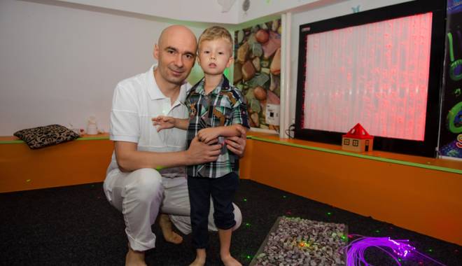 Cea mai nouă metodă de terapie pentru copiii cu dizabilități - ceamainoua-1440085815.jpg
