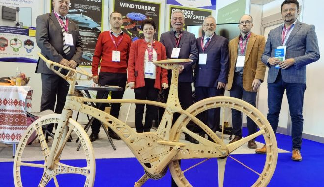 Cea mai ușoară bicicletă din lume, realizată de un român, atracția Salonului Mondial de Invenții de la Geneva