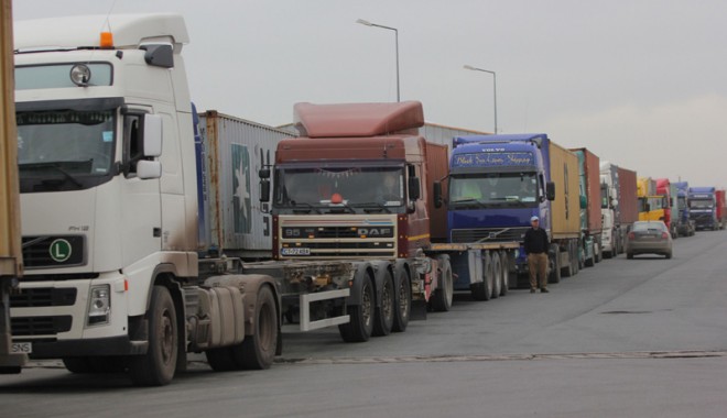 Ce amenzi vor plăti transportatorii, de săptămâna viitoare - ceamenzivorplatitranportatorii-1392666765.jpg