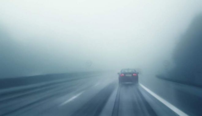 AVERTIZARE INFOTRAFIC. CEAȚĂ DENSĂ PE A2 BUCUREȘTI – CONSTANȚA - ceata-1592980484.jpg