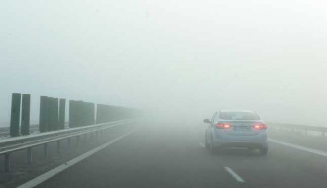Cod galben de ceață în 8 județe din țară. Până când este valabil - ceata-1604734314.jpg