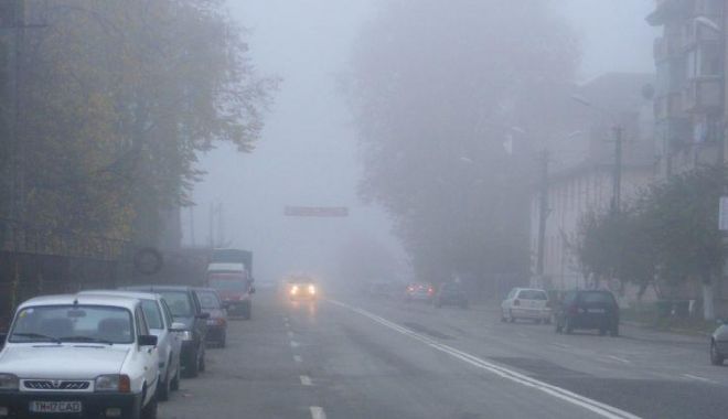 A venit iarna! Cod galben de ceață și polei în mai multe zone din România - ceata-1670150626.jpg