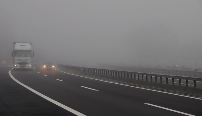 ANM. Cod galben de ceață pe A2 - ceataautostrada-1387098212.jpg
