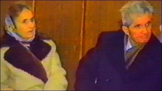 Revoluție / 27 de ani de la execuția fostului cuplu dictatorial - ceausesti348135700-1482741261.jpg