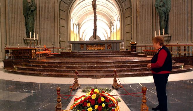 CEDO a respins cererea de suspendare a exhumării fostului dictator spaniol Franco - cedo-1571432619.jpg