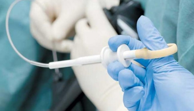 Premieră medicală în România! - ceesteendoscopia1180257-1392917467.jpg