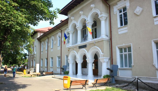 Ce expoziții puteți admira, luna aceasta, la Muzeul Marinei - ceexpozitii-1596462874.jpg
