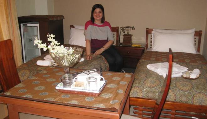 Ce fură turiștii din hotelurile și pensiunile unde se cazează - cefuraturistii-1414775210.jpg