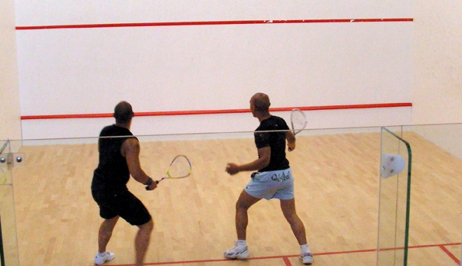 Cei mai buni jucători de squash din țară participă la turneul de la Constanța - ceimaibuni-1465321298.jpg