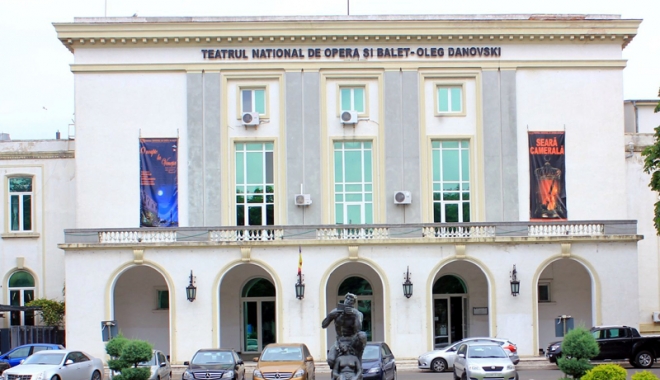 Cele 9 invitații lansate melomanilor de Teatrul 