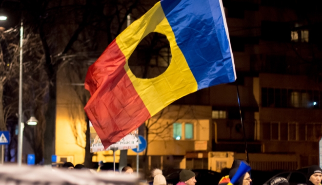 Cele mai mari proteste de la Revoluția din 1989! Peste jumătate de milion de români, în stradă! - celemaimari8-1486460071.jpg