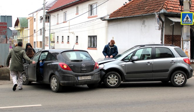 Cele mai multe accidente au loc marțea, la ora 13 - celemaimulteaccidente-1386613946.jpg