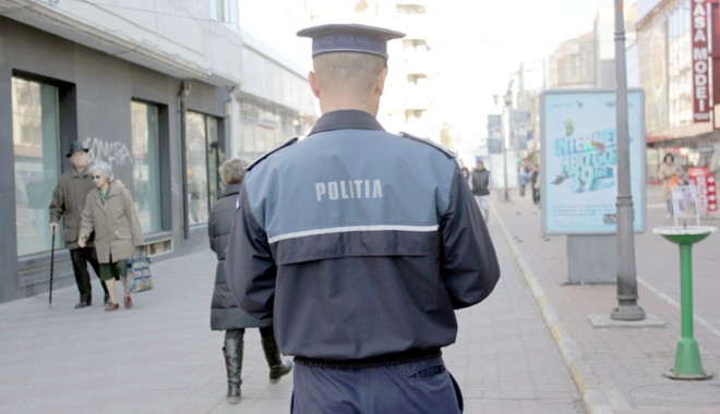 Cel mai frumos cadou de Crăciun pentru polițiștii din Constanța - celmaifrumoscadoupentrupolitisti-1387482340.jpg