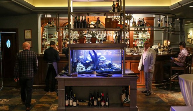 Cel mai longeviv restaurant din Constanța, într-o nouă prezentare - celmailongevivrestaurantscapinod-1412961100.jpg