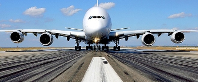 Un avion de pasageri a luat foc la aterizarea pe aeroportul din Florența - celmaimareaviondepasageriairbusa-1407941365.jpg