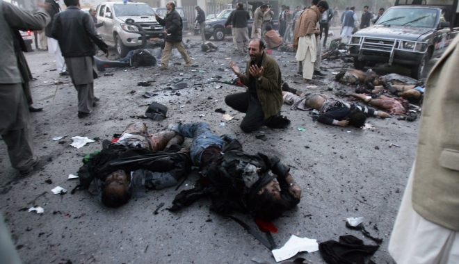 Cel puțin 10 răniți în explozia unei bombe, în Pakistan - celputin10-1483524613.jpg