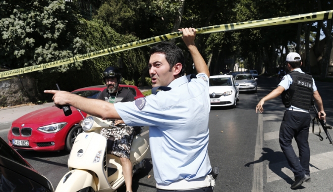 Zece morți, într-un atac cu bombă în Tel Abyad - celputin10morti-1467201475.jpg