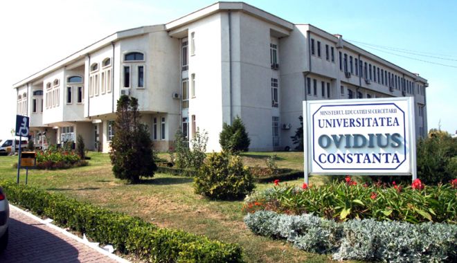 Istoricul Octavian Țâcu, prezent la Constanța - centenar-1526298006.jpg