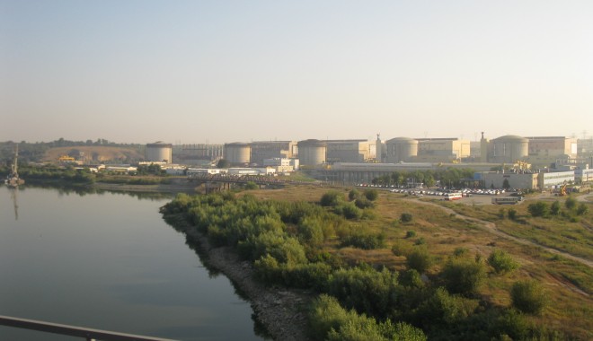 O companie chineză ar putea asigura 40% din finanțarea reactoarelor 3 și 4 de la Cernavodă - centrala-1351609628.jpg