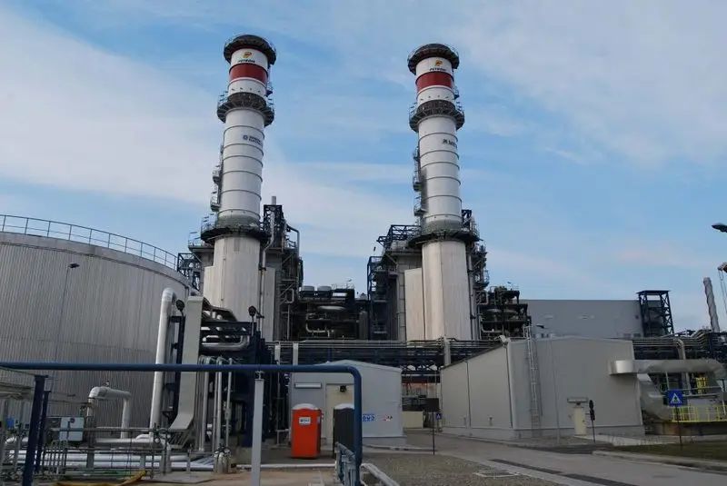Alertă în sistemul național de energie. Criza apei a oprit o centrală importantă