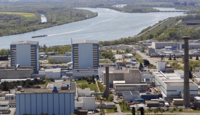 Risc de scurgere radioactivă, în urma unei explozii la o centrală nucleară din Franța - centralanuclearamarcoulefrantab-1315831144.jpg