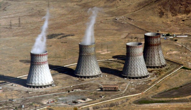 O furtună a dus la închiderea unui reactor  de la o centrală nucleară din Rusia - centralanucleararusia-1310137886.jpg