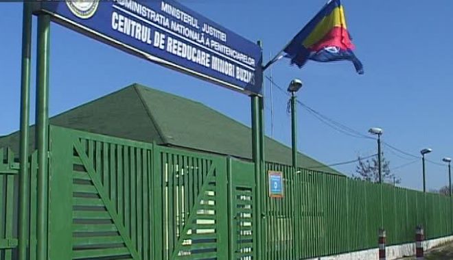 Caz șocant la un Centru Educativ. Un tânăr bătut cu brutalitate de doi supraveghetori - centru20reeducare20buzias-1690467120.jpg