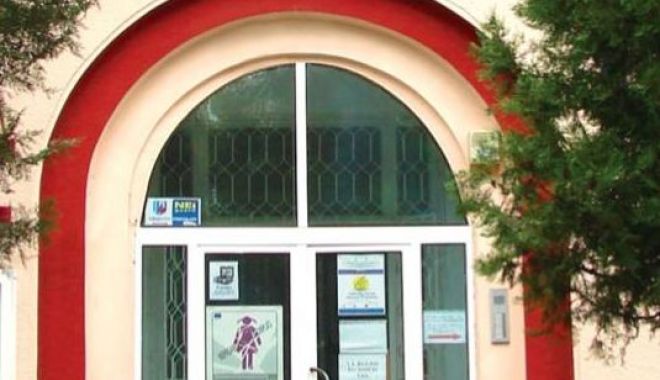 Centrul de Resurse și Asistență Educațională rămâne în sediul de pe bulevardul Mamaia - centrulderesurse-1580851427.jpg