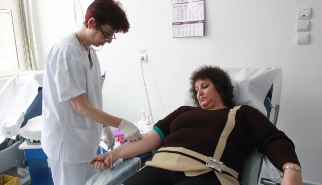 Acțiune de donare de sânge la Negru – Vodă - centruldetransfuzii3-1396350427.jpg