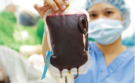 Copil contaminat cu HIV, în urma unei transfuzii - centrulregionaldetransfuzie-1366039204.jpg