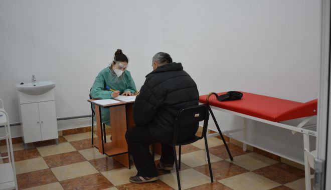 Vaccinare în centre mobile, în judeţul Constanţa. Prima echipă, funcţională la Negru Vodă - centrumobilvaccinare-1619006004.jpg