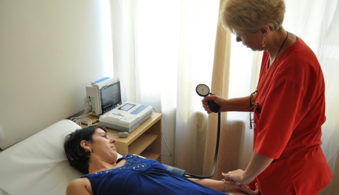 Consultații gratuite la cardiolog, în stațiunea Mamaia - centrumultifunctionalurgentaisis-1374504753.jpg