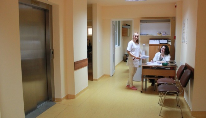 Testări gratuite pentru osteoporoză, în Constanța - centrurecuperaremedicalamedstar2-1366590229.jpg