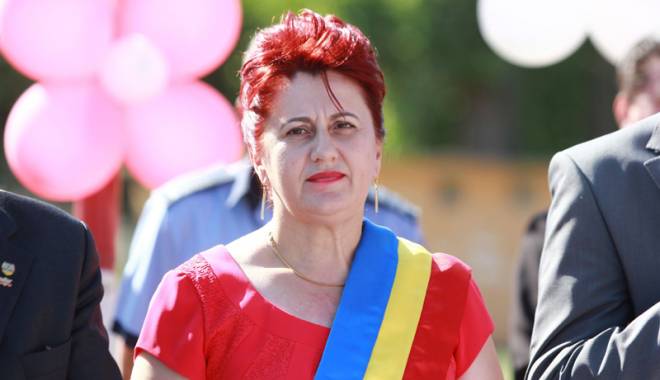 Ce planuri are pentru 2015 primarul comunei Saraiu, Dorinela Irimia - ceplanuriarepentru2015dorinelair-1420474126.jpg