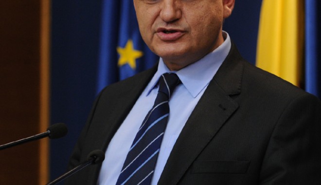 Coplata nu ar aduce bani în sistem, recunoaște ministrul Sănătății - cepoi-1344874285.jpg