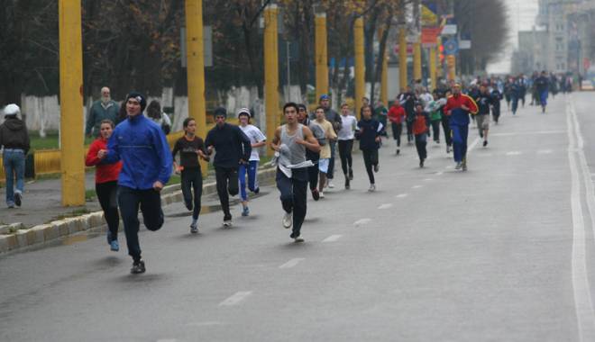 Ce premii  pot fi câștigate la Crosul  1 Decembrie - cepremiicros1decembrie-1417114434.jpg