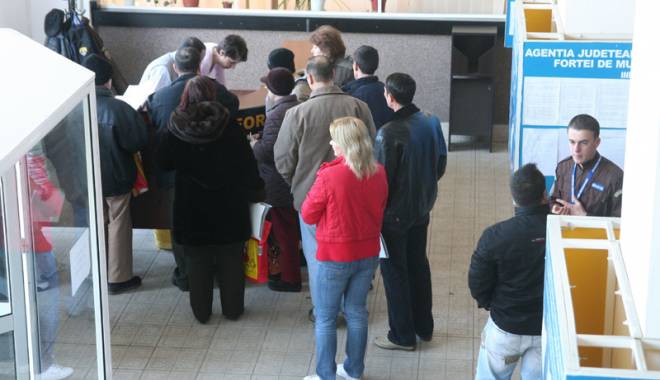 Ce program are AJOFM Constanța, de sărbători - ceprogramareajofm-1419266552.jpg