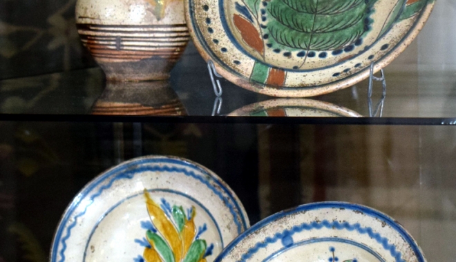 Ceramica dispărută de pe Valea Izei,  prezentă în expoziția Muzeului  de Artă Populară Constanța - ceramica-1500565088.jpg