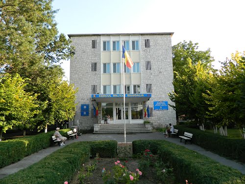 Forțele Navale Române susțin performanțele școlare din Constanța - cerculmilitarmangalia-1396863471.jpg