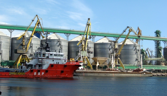 Cerealele și mărfurile containerizate domină traficul portuar la debut de an - cerealele-1483458776.jpg