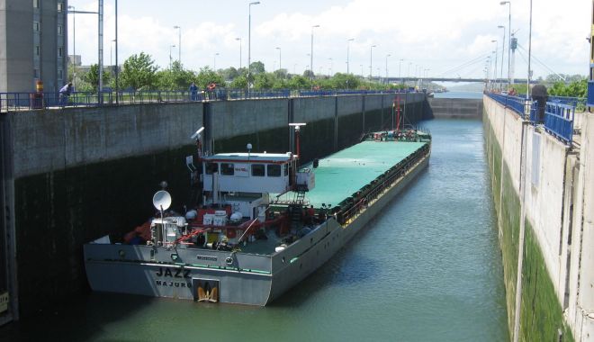 Cerealele și minereurile domină traficul pe canalele navigabile - cerealelesiminereuriledominatraf-1573161006.jpg