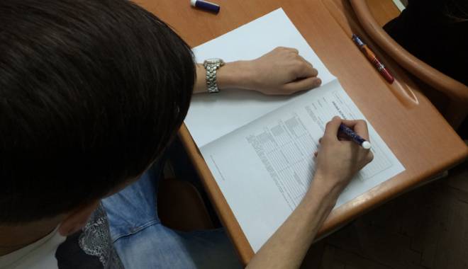 Ce riscă cei șapte elevi eliminați din Bacalaureat - ceriscaceisapte-1435943752.jpg