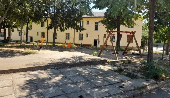Continuă modernizarea locurilor de joacă din orașul Cernavodă - cernavoda-locuri-joaca-1688474940.jpg