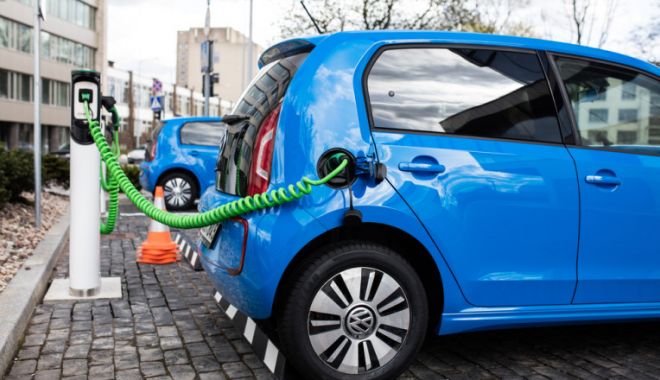 Oraşul Cernavodă va avea 10 staţii de reîncărcare pentru maşini electrice