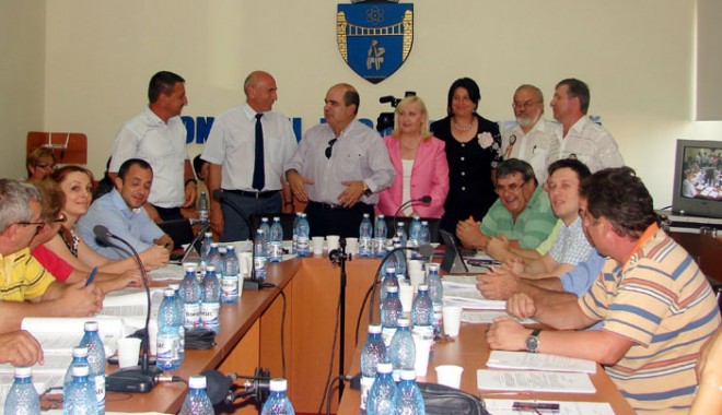 Delegație UNESCO,  în vizită la Primăria Cernavodă - cernavoda1-1373291093.jpg